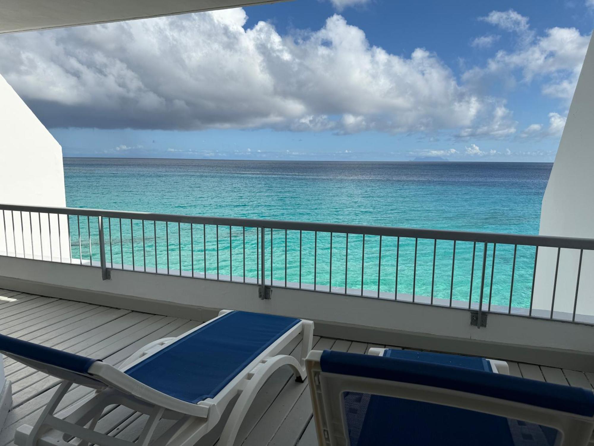 Sapphire Beach Club Resort Cupecoy  Buitenkant foto